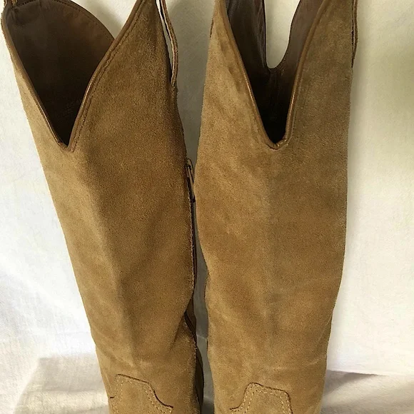 Fran Sarto Suede Heeled Boots - Picture 3 of 8